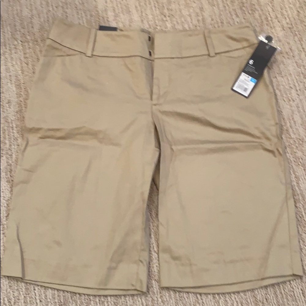 NWT Mossimo khaki Bermuda shorts